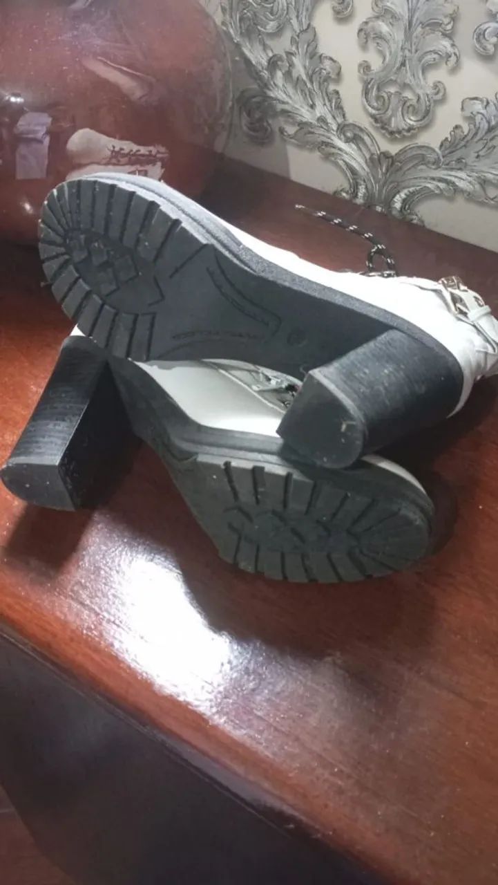 Bota By Guess original  - Foto 2