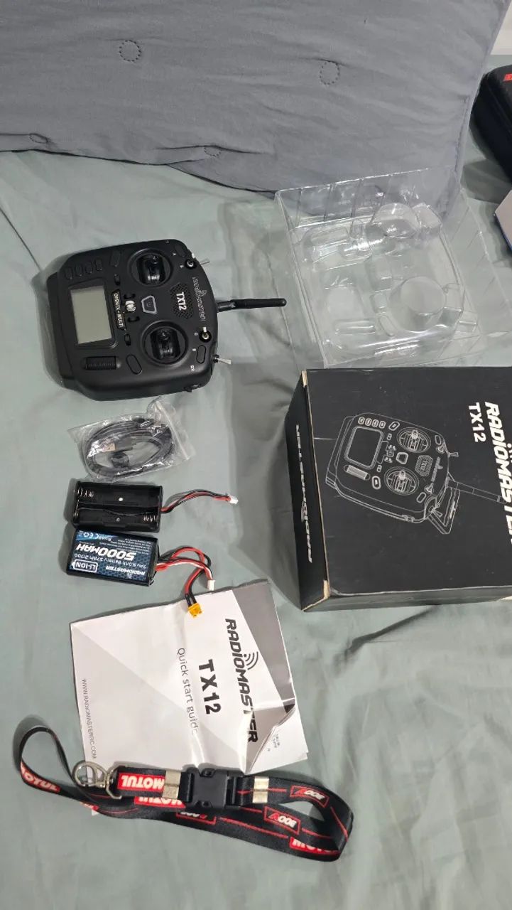KIT Drone Tinyhawk I, Radiomaster TX12, Carregador ISDT Q8 e Óculos FPV Eachine EV800DM - Foto 5