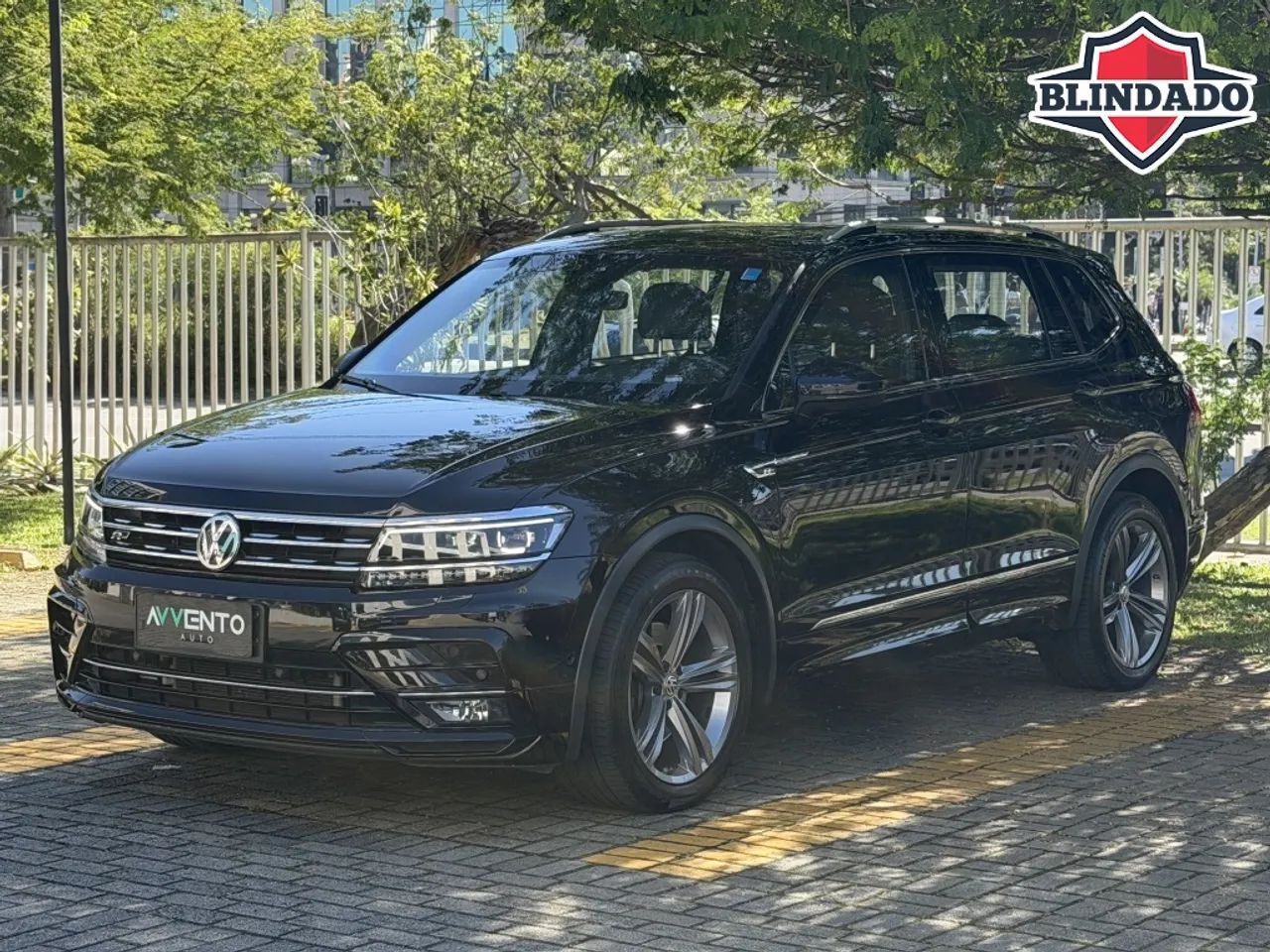 Volkswagen Tiguan Allspac R-line 350 TSI 2.0 4X4 2018