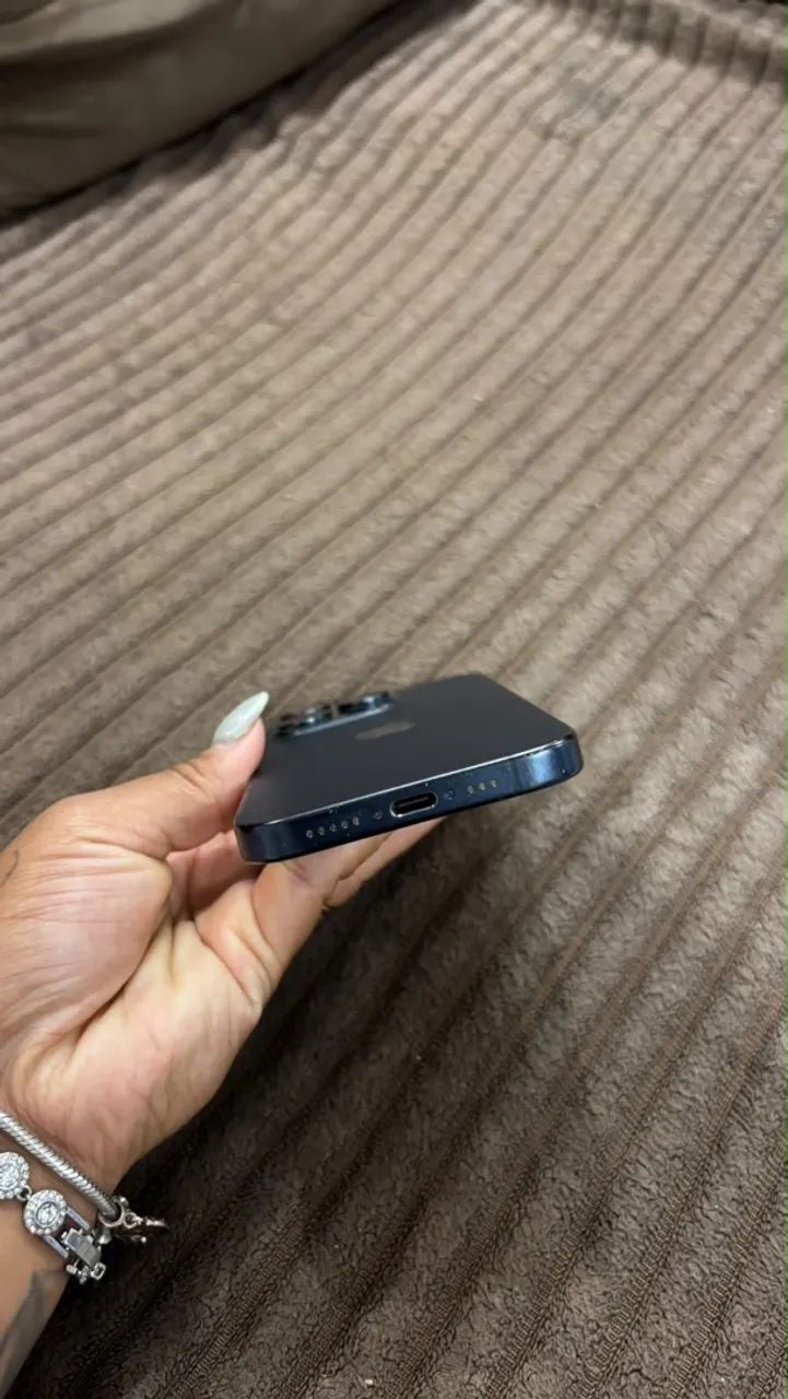 Vende-se iPhone 15 pro 128g - Foto 4