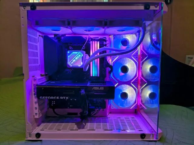 V/T PC GAMER Ultra. - Foto 2