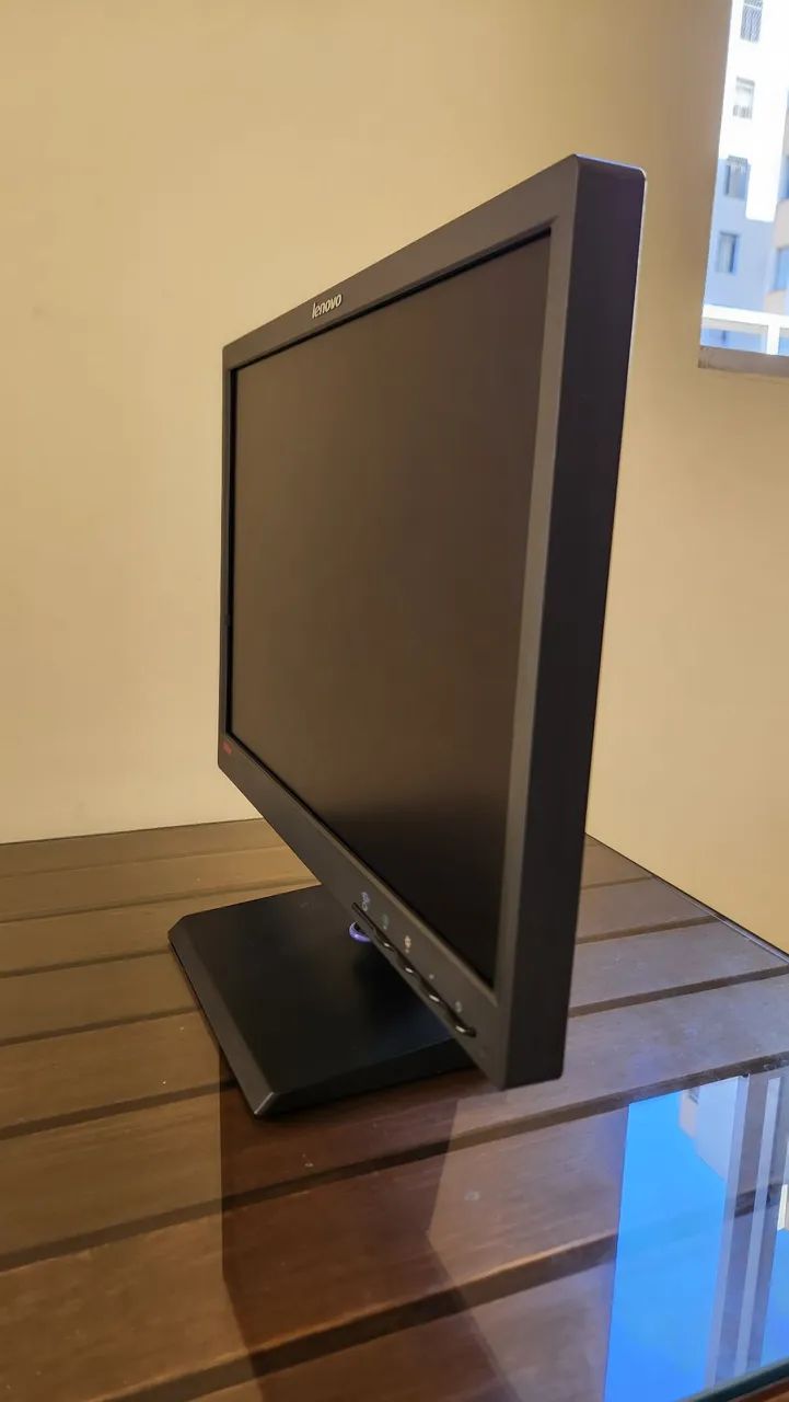 Monitor Lenovo 19" - Ler descrição  - Foto 4