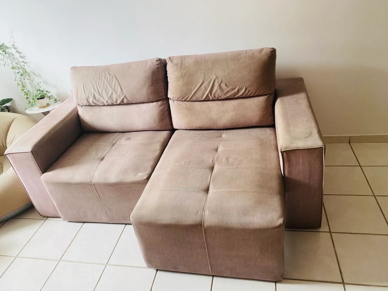 Sofá retrátil e reclinável dois lugares com 1.90 cm  - Foto 3