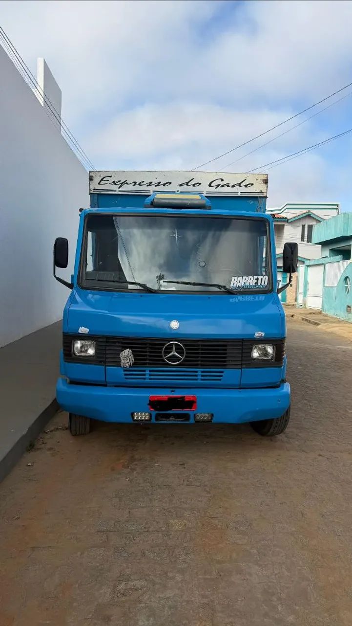 Mercedes benz 710
