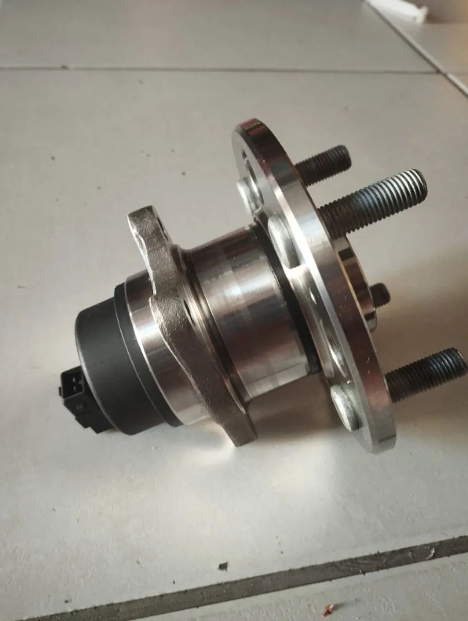 Cubo roda rolamento traseira hb20 13 a 19 com ABS. - Foto 5