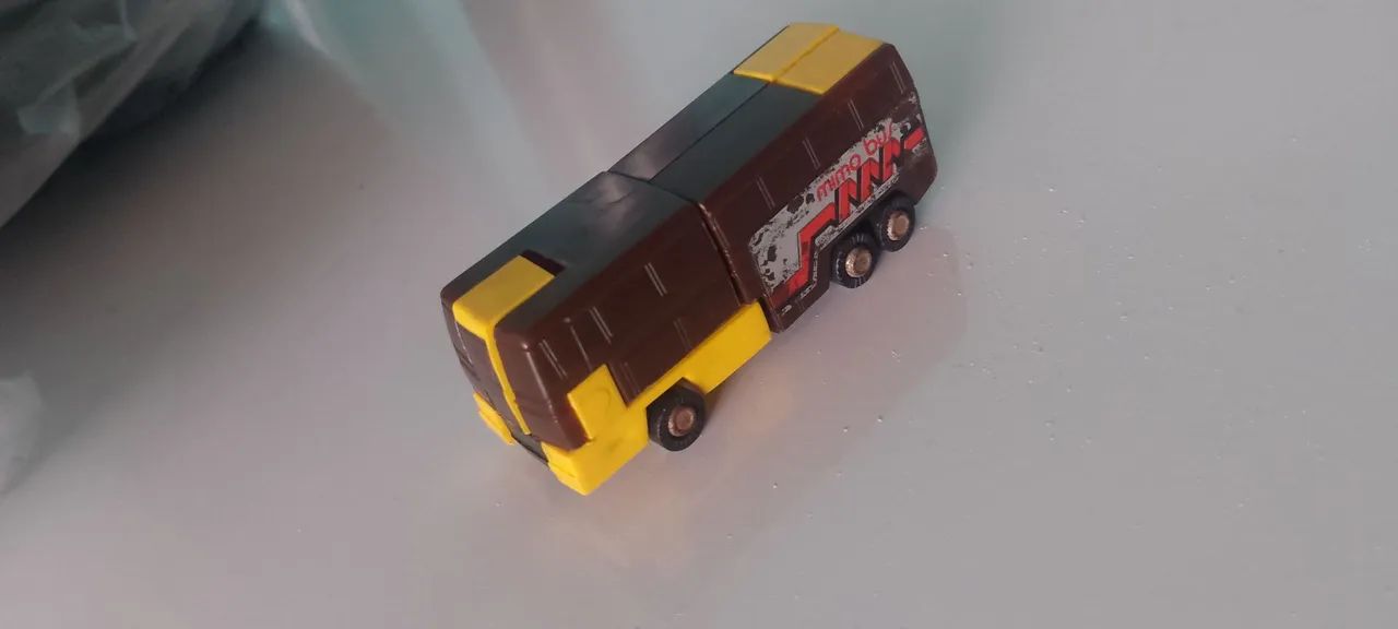 Transformers Converts Ônibus Panorâmico  - Foto 3