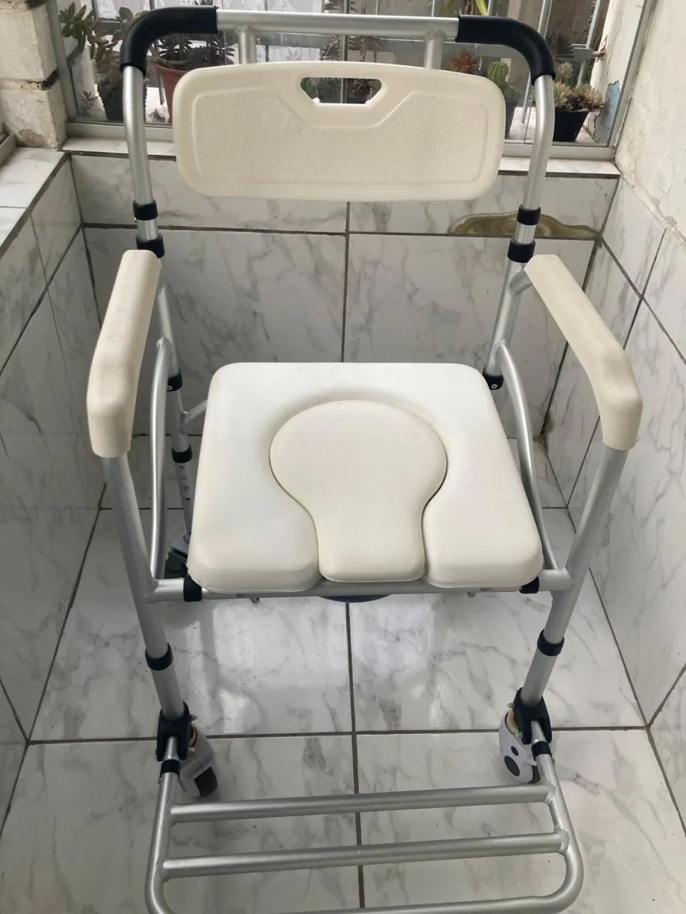 Cadeira banho  - Foto 4