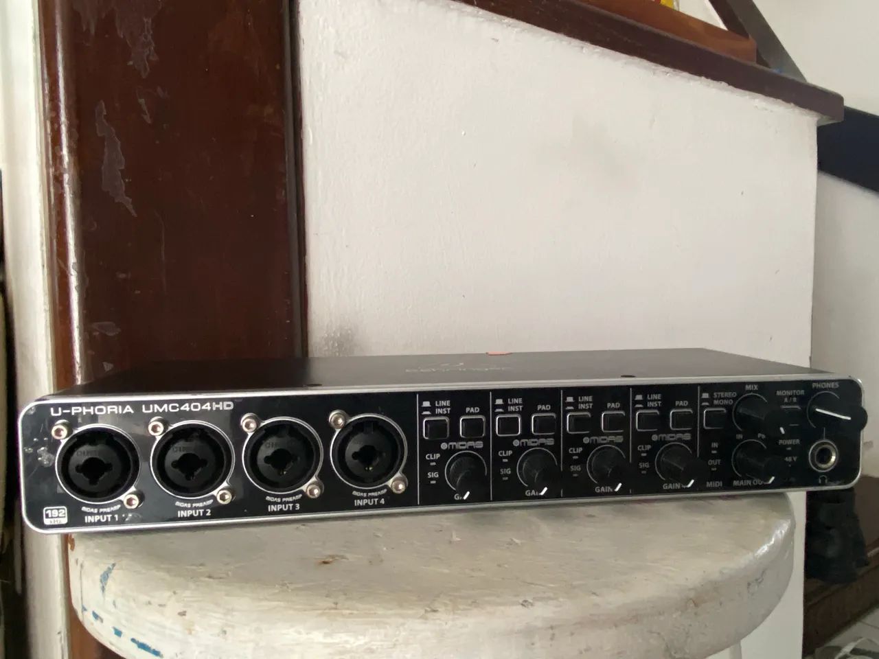 Interface de áudio Behringer UMC404HD