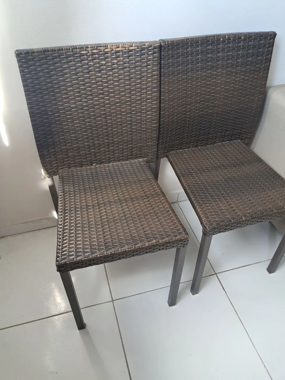 2 Cadeiras de Rattan - Foto 3