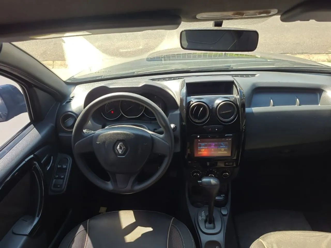 Renault Duster Dynamique 2.0 Hi-flex 16V Aut. 2016 - Foto 2