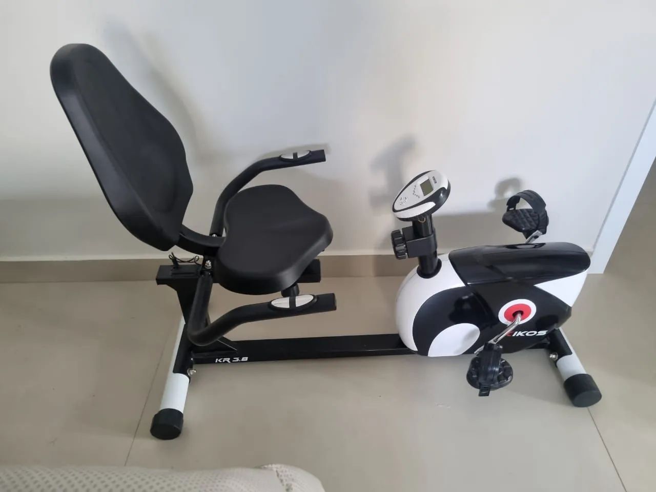 BICICLETA ERGOMÉTRICA KIKOS