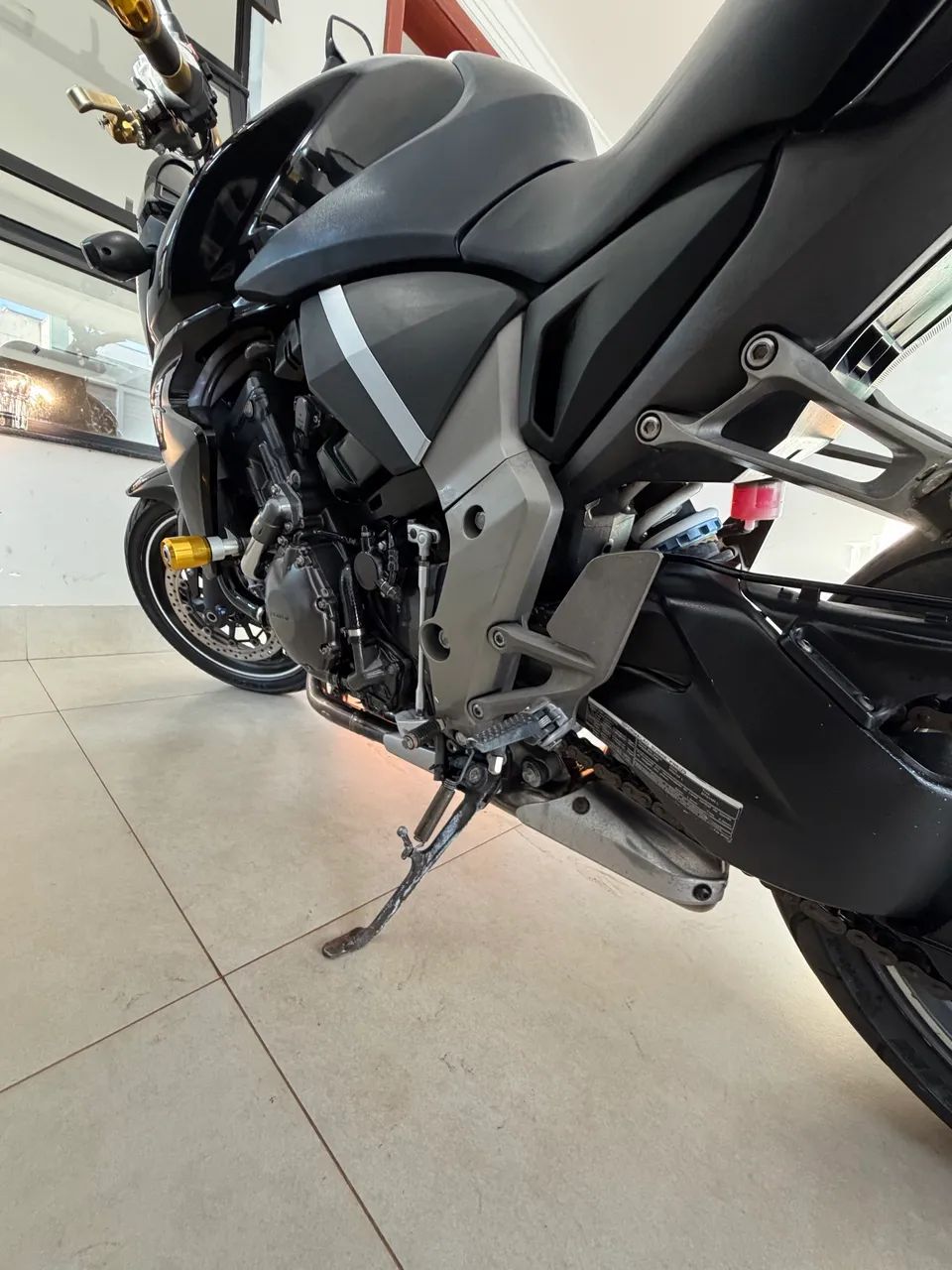 CB1000R 2012 baixo km - Foto 3