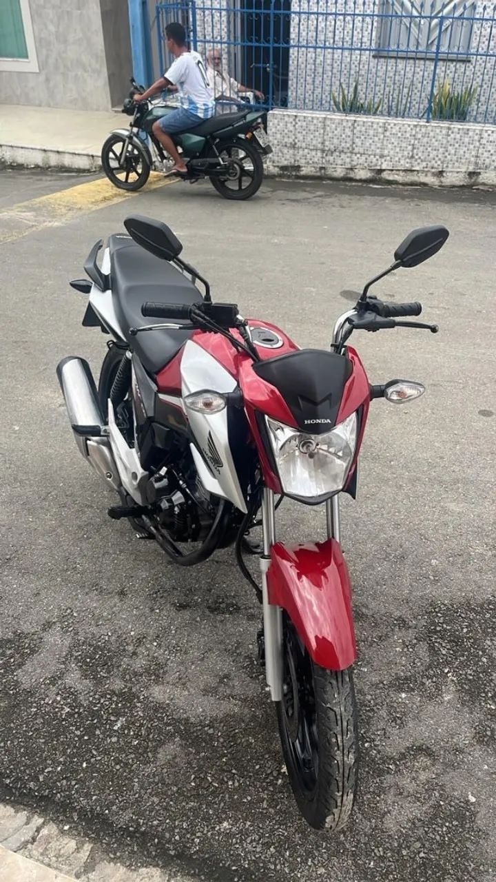 Honda Titan 160 2024 Nova zero.