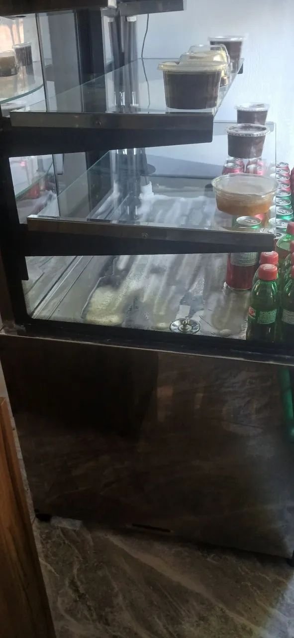 Vitrine refrigerada  - Foto 3