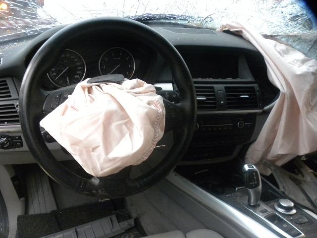 Sucata BMW X5 4.8 V8 2008 - Foto 2