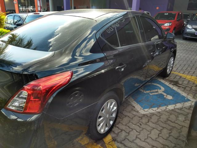Nissan Versa - Foto 2