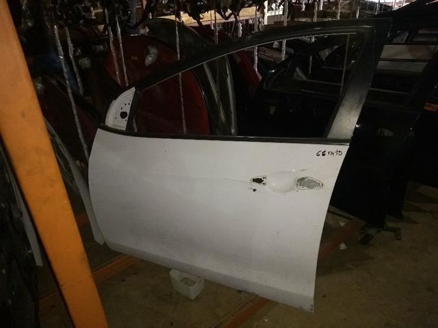 Porta dianteira esquerda novo i30