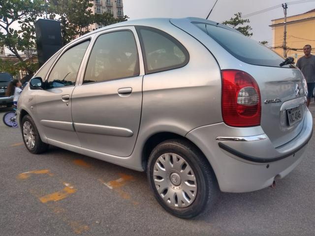 PICASSO GLX 2011 ÚNICO DONO 56000km - Foto 10