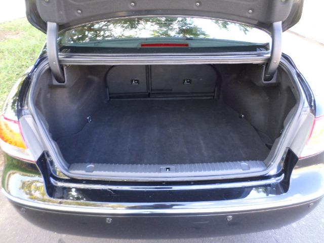 Azera GLS 3.3 V6 Aut. 245cv - Foto 17