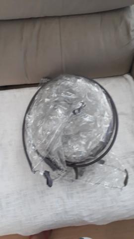 Capa de chuva para carrinho 3 rodas - Foto 2