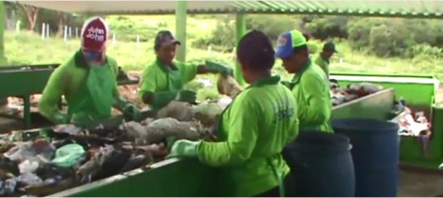 Unidade de Triagem e Reciclagem - Usina de Triagem - Foto 4