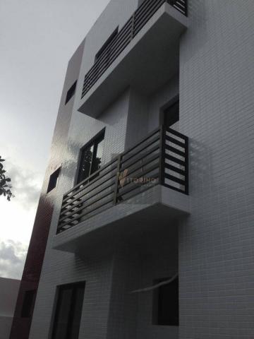 Apartamento com 2 dormitórios à venda, 57 m² por R$ 200.000 - Estados - João Pessoa/PB