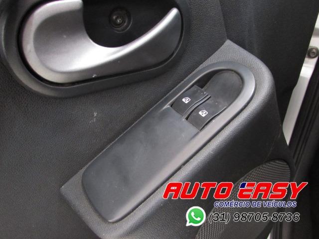 Sandero Expression 1.6 Completo! - Foto 13