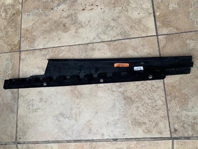 Acabamento coluna porta lado esquerdo jeep renegade original - Foto 4