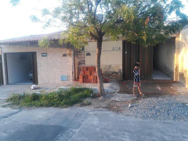 Casa A venda em Maracanaú atras da escola tecnica otima localização