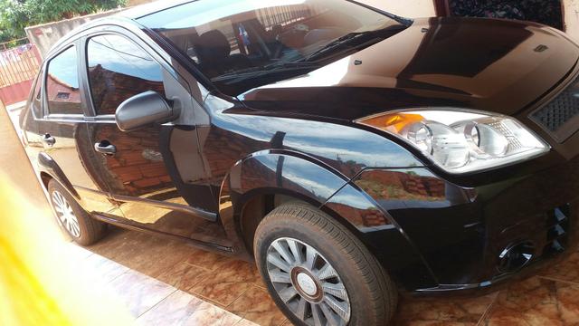 Vende-se um fiesta sedan completo 1.0 2008 - Foto 8