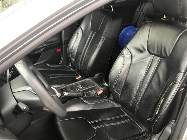Vendo/Troco Ford Focus 1.6 S 16V Powershift - Flex - 2014 - Foto 14
