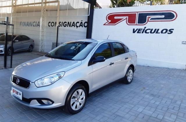 Grand Siena ESSENCE Dual. 1.6 Flex 16V - Foto 3