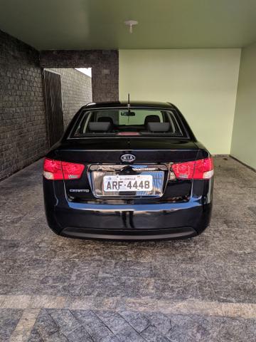 Kia cerato impecável abaixo da fipe