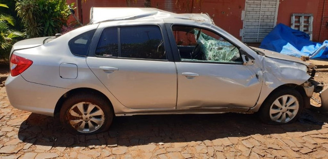 Simbol HI.Flex 1.6 16v 2013 Sucata para peças DL118 - Foto 2