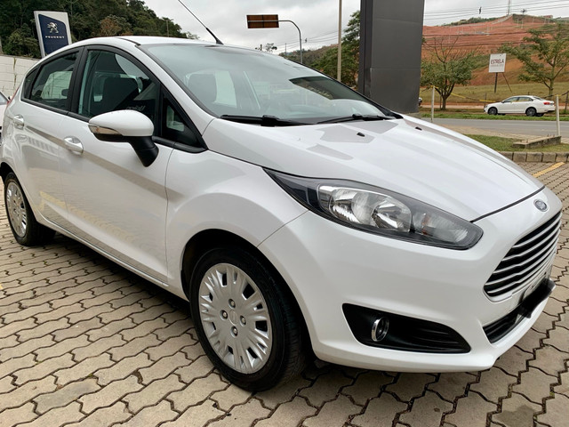 Fiesta 1.6 flex SE - Mecânico - 2016/2017 - 42000km - Foto 3