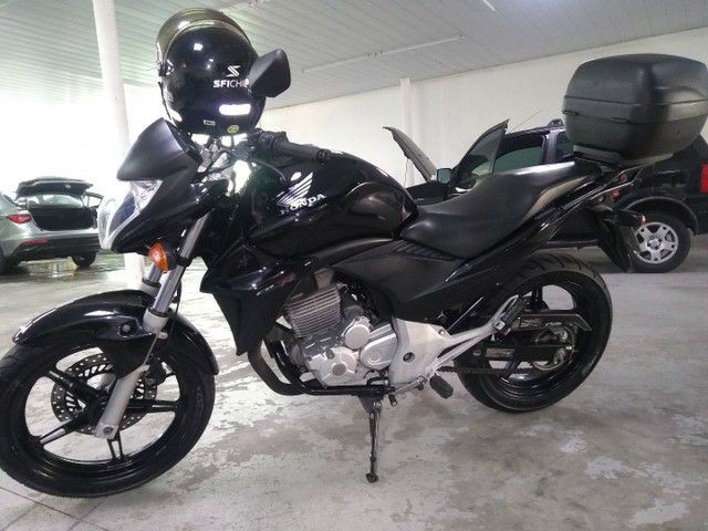VENDO URGENTE UMA LINDA CB 300