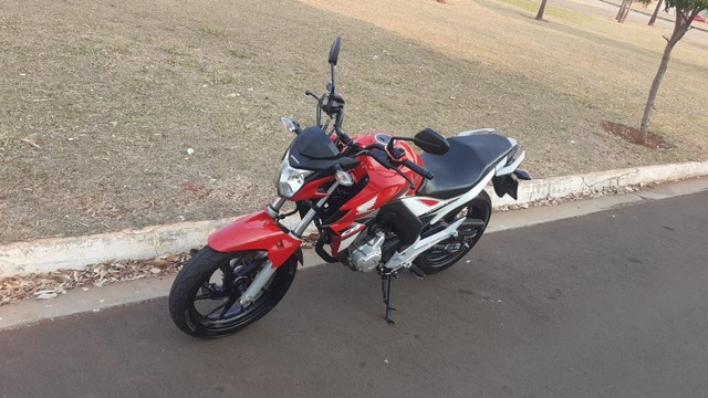 HONDA CBX 250 TWISTER VERMELHO