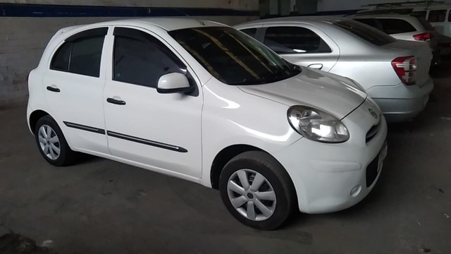 NIISSAN MARCH S 1.0 COMPLETO,