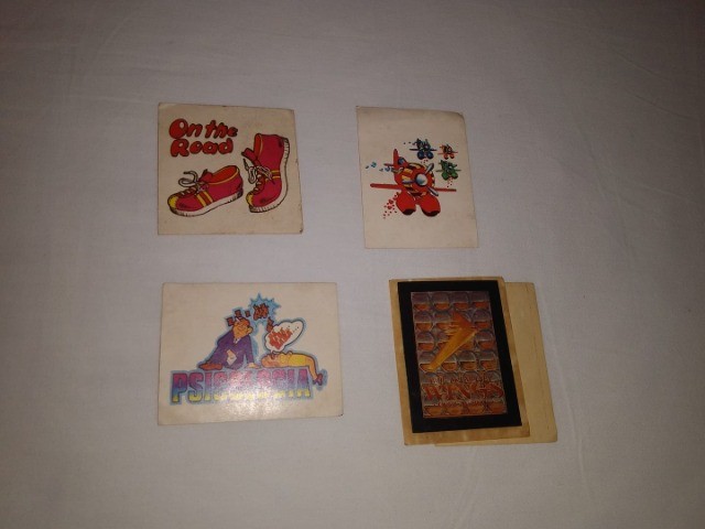 4 Figurinhas do Álbum Stamp Color 1983 raridade  - Foto 4