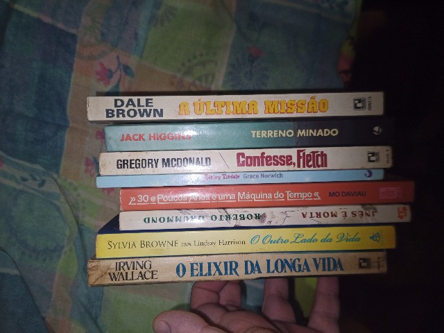 Livros à venda 3 - Foto 2