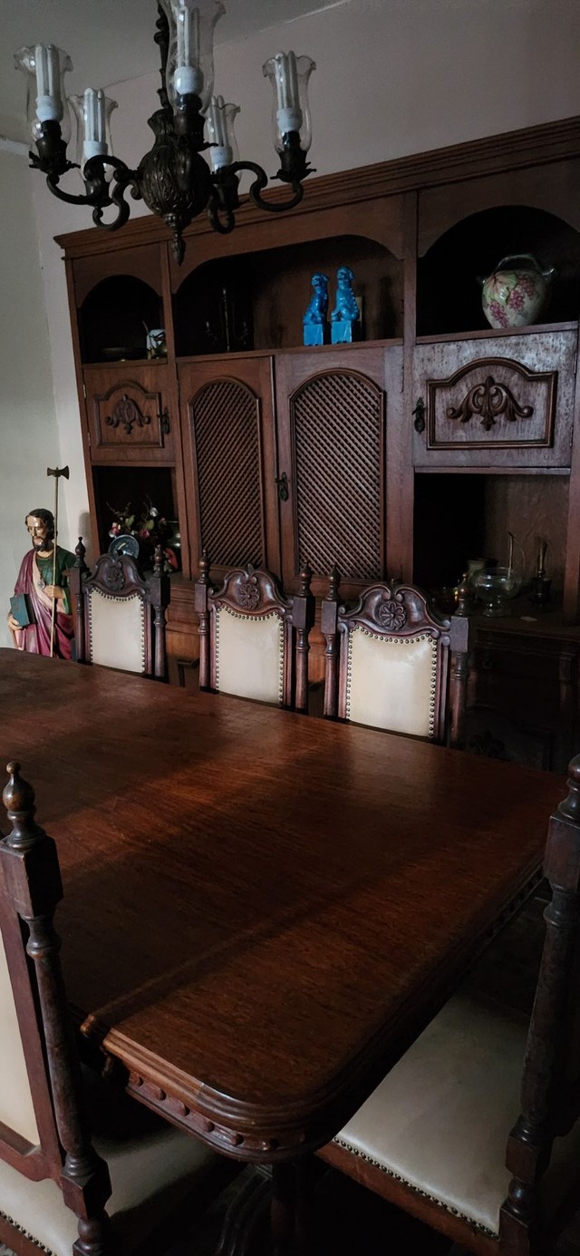 Conjunto sala de jantar antigo