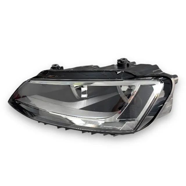 Farol Esquerdo Jetta 2011 A 2016 S/ Led Original Usado
