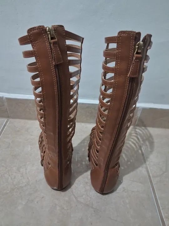 Sandália Gladiadora Arezzo - Rustic Trufa - Nº 35 - Foto 4