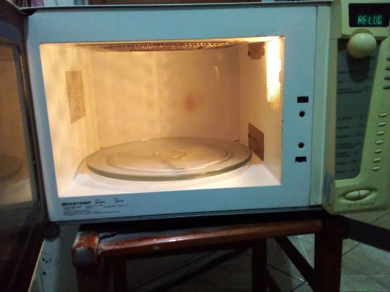 FORNO MICROONDAS BRASTEMP JETDEFROST 27 LITROS 110V - Foto 2
