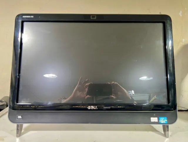 Dell Inspiron One 2320 tela manchada  - Foto 3