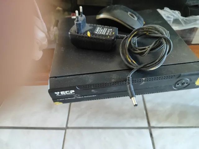 vendo um conjunto completo de cameras de segurança ECP,  - Foto 5