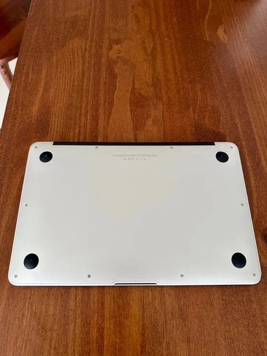 MacBook Air i5, 2017 4G, 2.3 Terra Memoria Mac Book Air - Foto 4