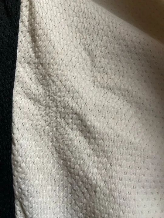 Camisa branca do Sport Recife 22/23, tamanho g, usada. umbro na nuca saiu - Foto 3