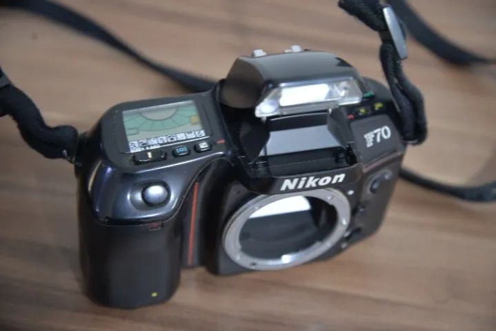Nikon F70 - Foto 5