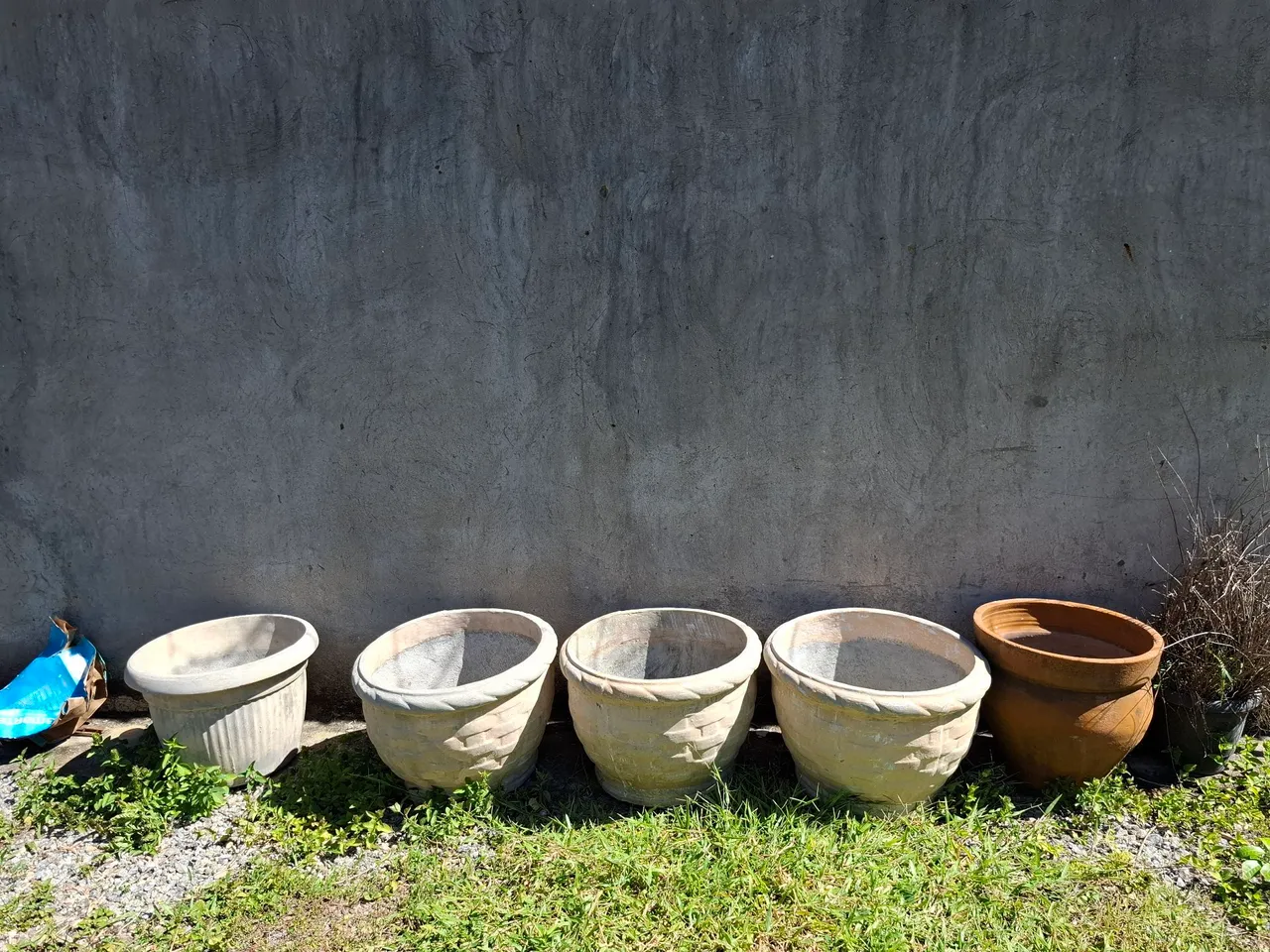 5 Vasos de Planta em Cerâmica